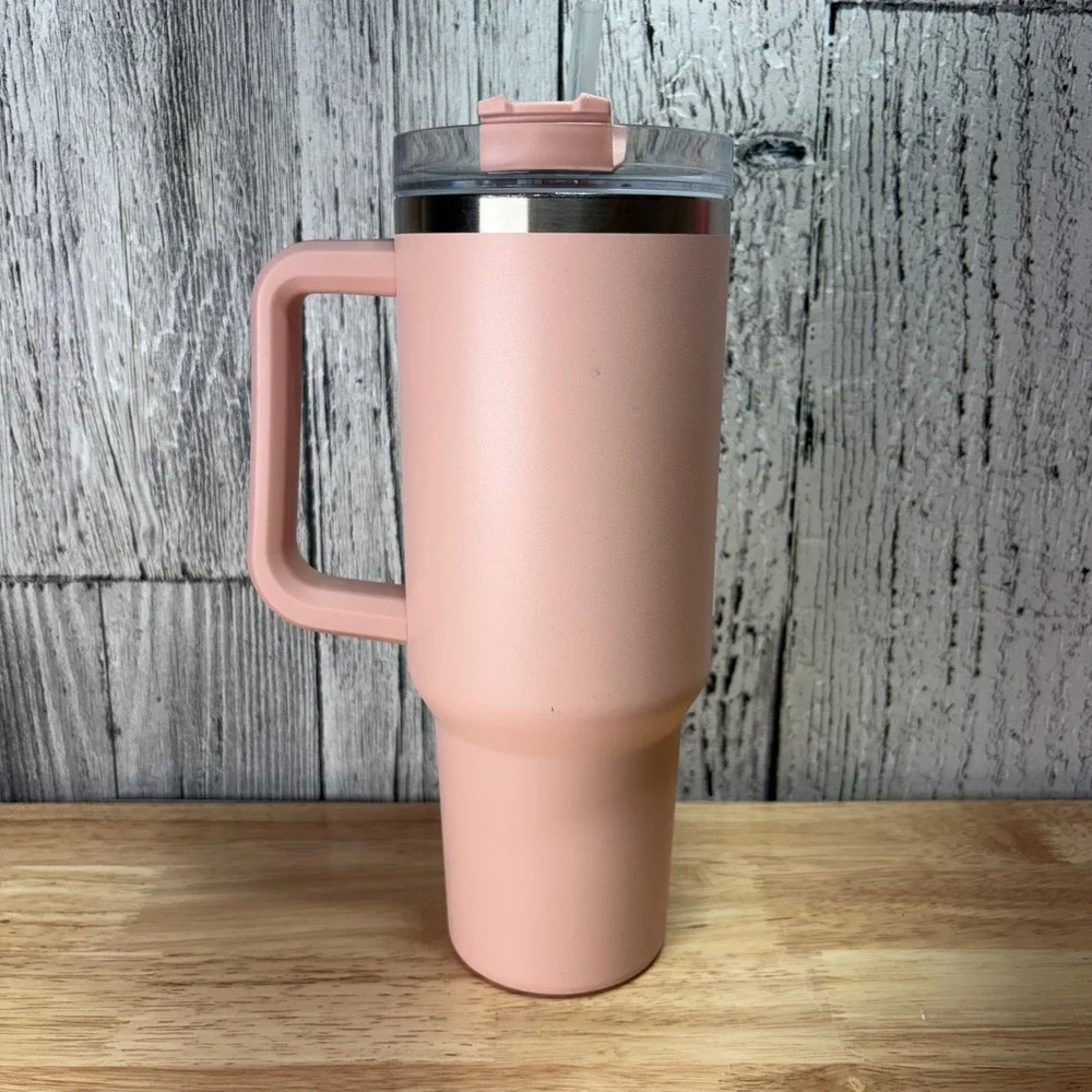 Stanley Quencher H2.0‎ FlowState Tumbler 40oz Pink Rose Quartz Insulated Cup - Picture 2 of 5